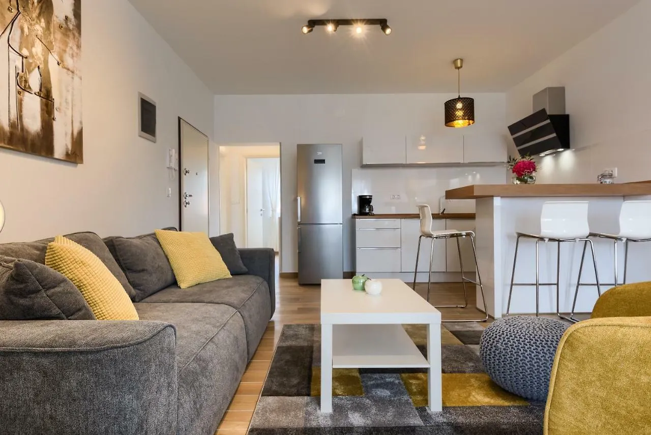 Apartments Dream In Arena 2 Pula Center Free Parking