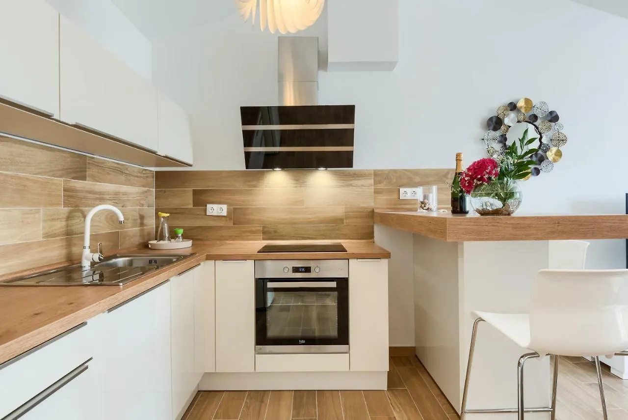 Apartments Dream In Arena 2 Pula Center Free Parking